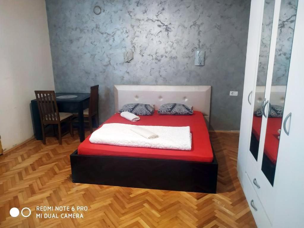 بودغوريتْسا Old Town Rooms المظهر الخارجي الصورة