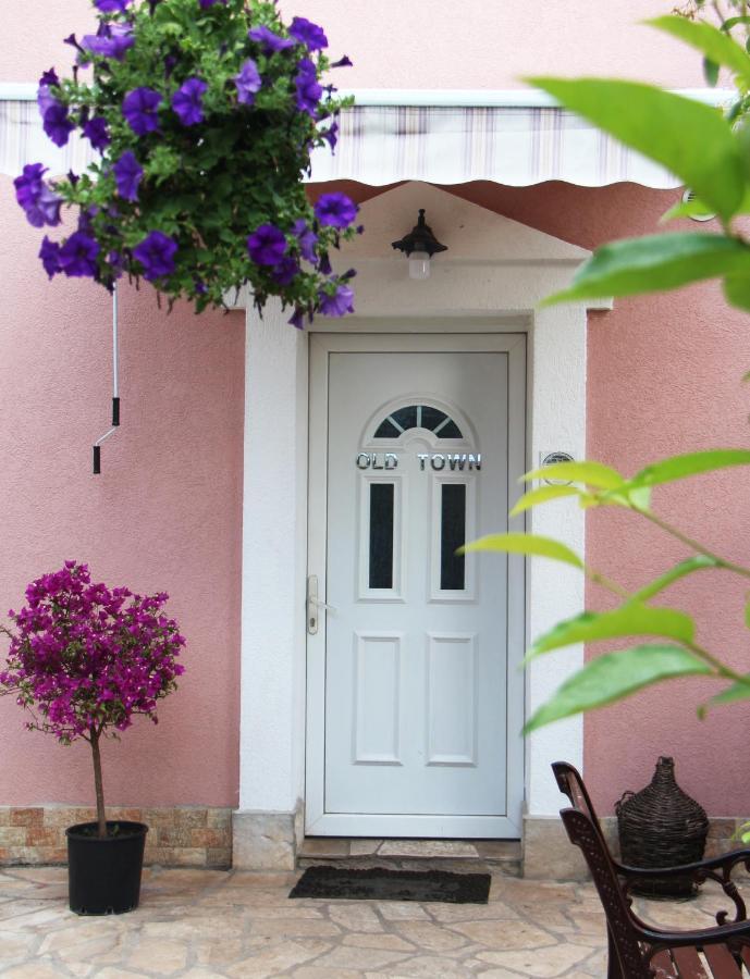 بودغوريتْسا Old Town Rooms المظهر الخارجي الصورة